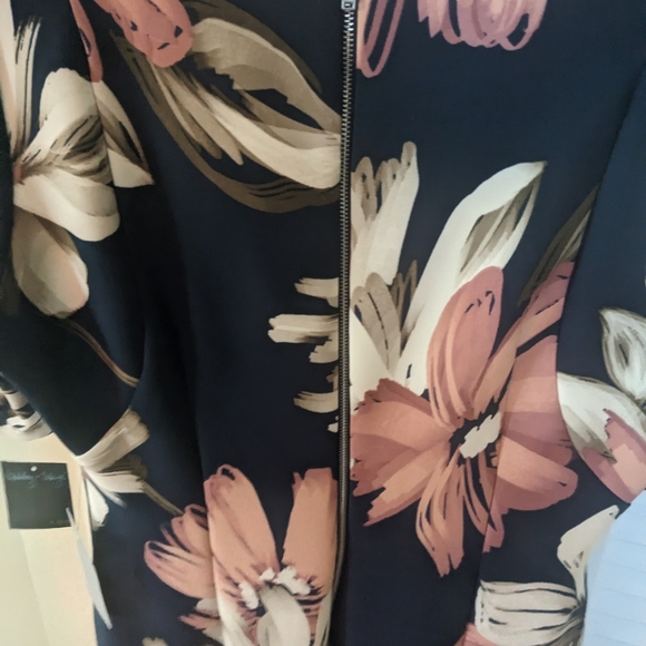 Gabby Skye Open Shoulder Navy Blush Floral Midi dress - Picture 5 of 6